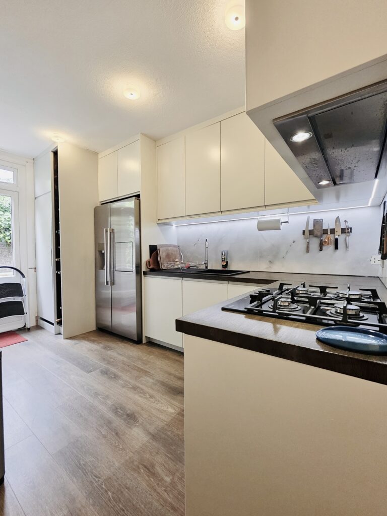 Sleek L-Shaped Kitchen