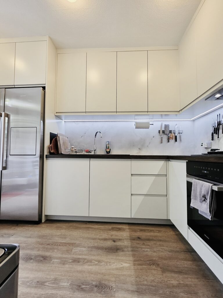 Sleek L-Shaped Kitchen